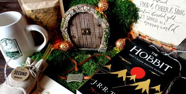 Fun ways to acquire new books without leaving your house