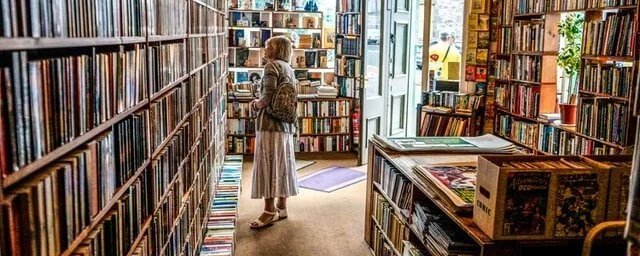 Canadian readers in 2020, half-year review