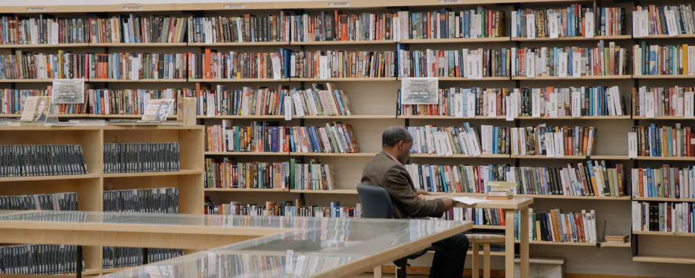 Easier with BookNet: Weeding titles from your collection
