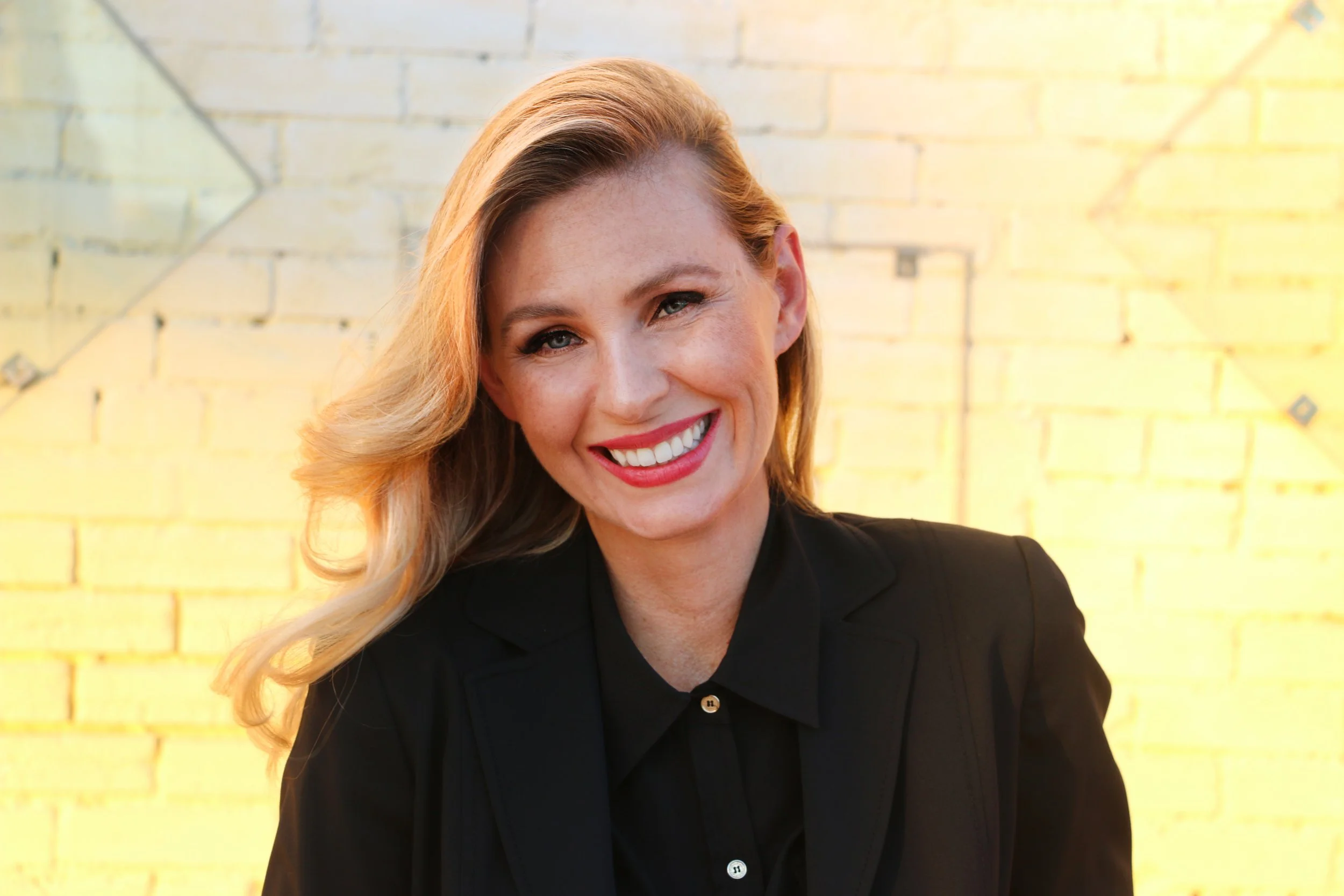 Photo of Ashley Winstead